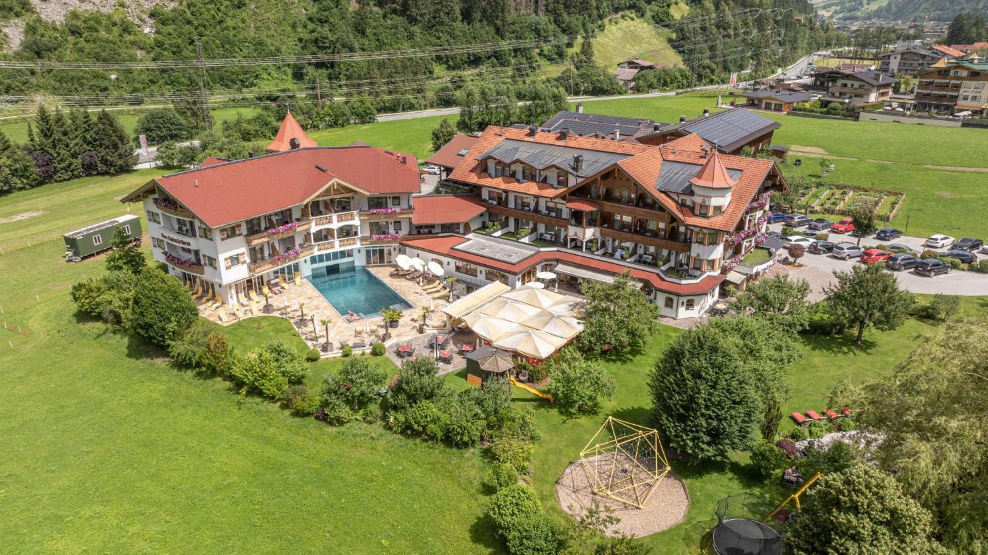 Hotel Edenlehen Mayrhofen Exterior foto